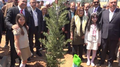 Gaziantep’te 23 Nisan’da fidanlar toprakla buluşturuldu