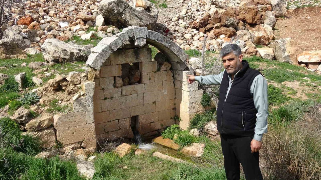Gaziantep’te kar ve yağmur bereketi: Tarihi çeşmelerden su akmaya başladı