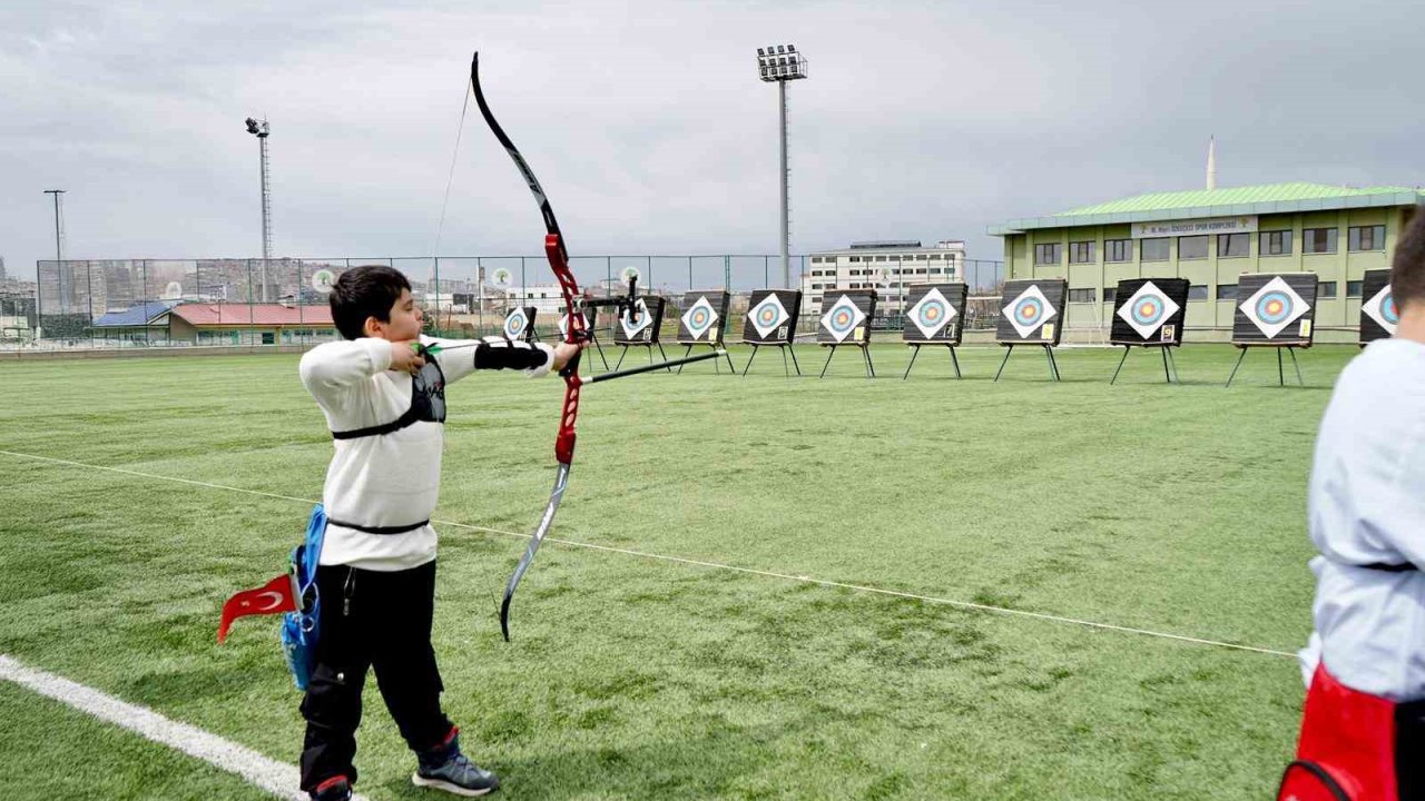 Gaziantep’te Okçuluk il Birinciliği müsabakaları tamamlandı