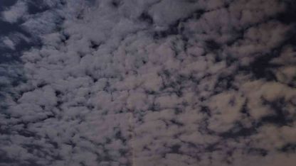 Geceyi aydınlatan doğa şöleni: Elazığ’da eşsiz bulut manzarası