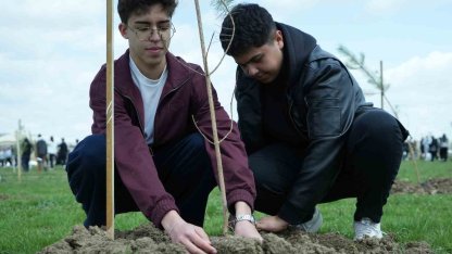 Geleceğe nefes olacak 2 bin fidan toprakla buluştu