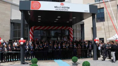 Geleceğin öğretmenleri bu akademide yetişiyor