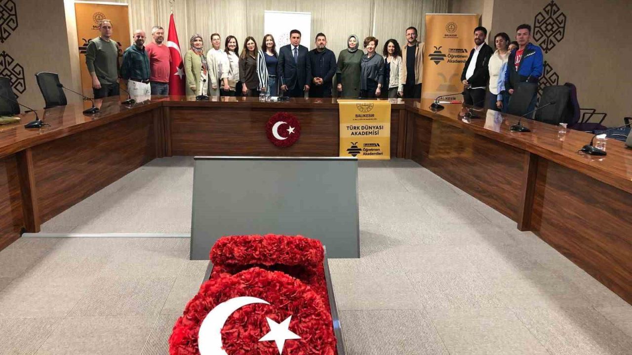 Gelenekler, Bayramlar ve Törenler Öğretmen Akademilerinde ele alındı