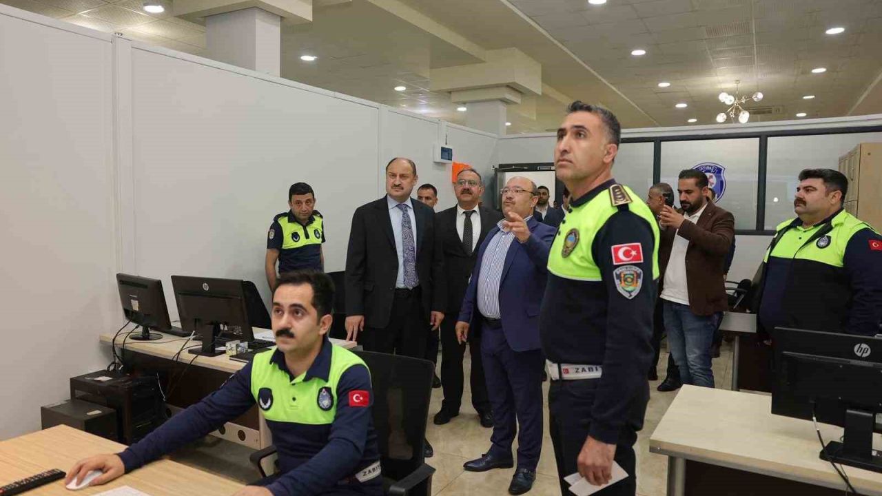 Gülpınar’dan zabıtaya net mesaj: "Disiplin olmadan başarı olmaz"