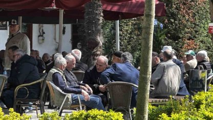 Günler sonra güneşi gören Sakaryalılar soluğu dışarıda aldı