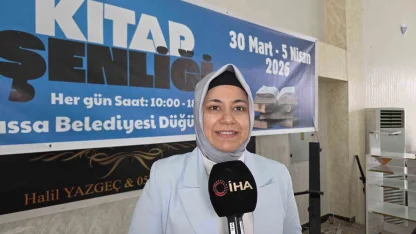 Hassalı yazarın söyleşisi hemşerilerinden yoğun ilgi gördü