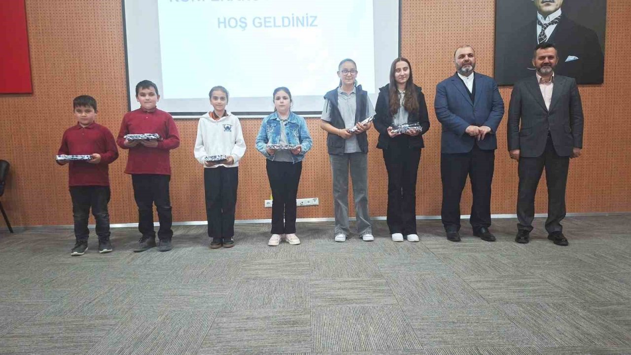 Hisarcık İlçe Müftülüğünce başarılı öğrenciler ödüllendirildi