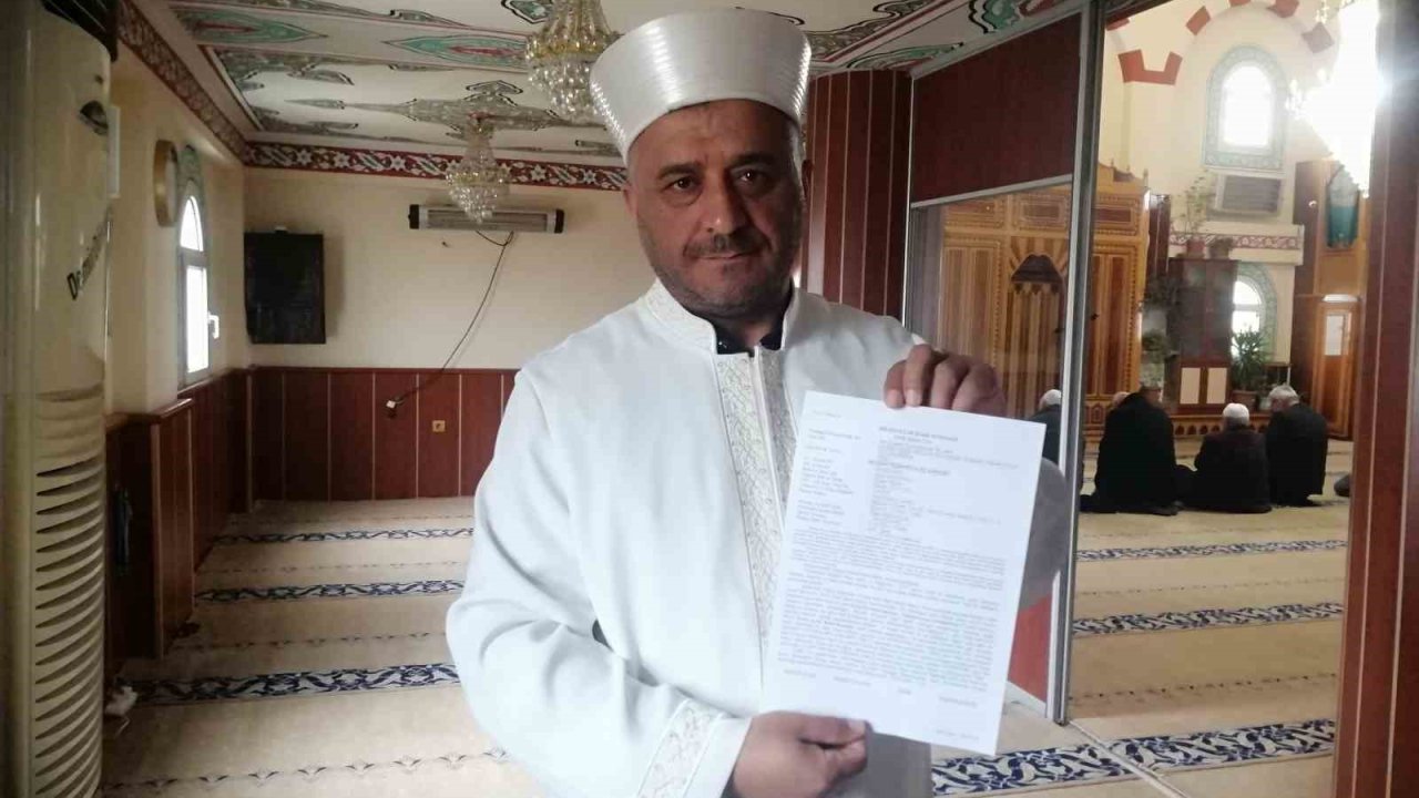 Hurafeye karşıydı, adına açılan sahte hesapla hurafe pazarlandı