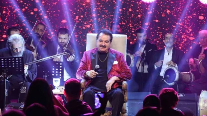 İbrahim Tatlıses hastanede, "Tedbiren yoğun bakıma servisine alınmıştır"