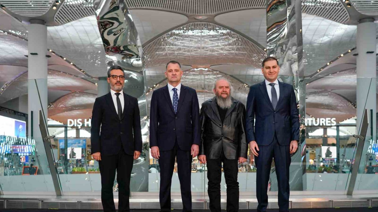 İGA İstanbul Havalimanı dev sanat eseri ile buluştu