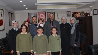 İliç’te öğrenci ve öğretmenler belediyede ağırlandı