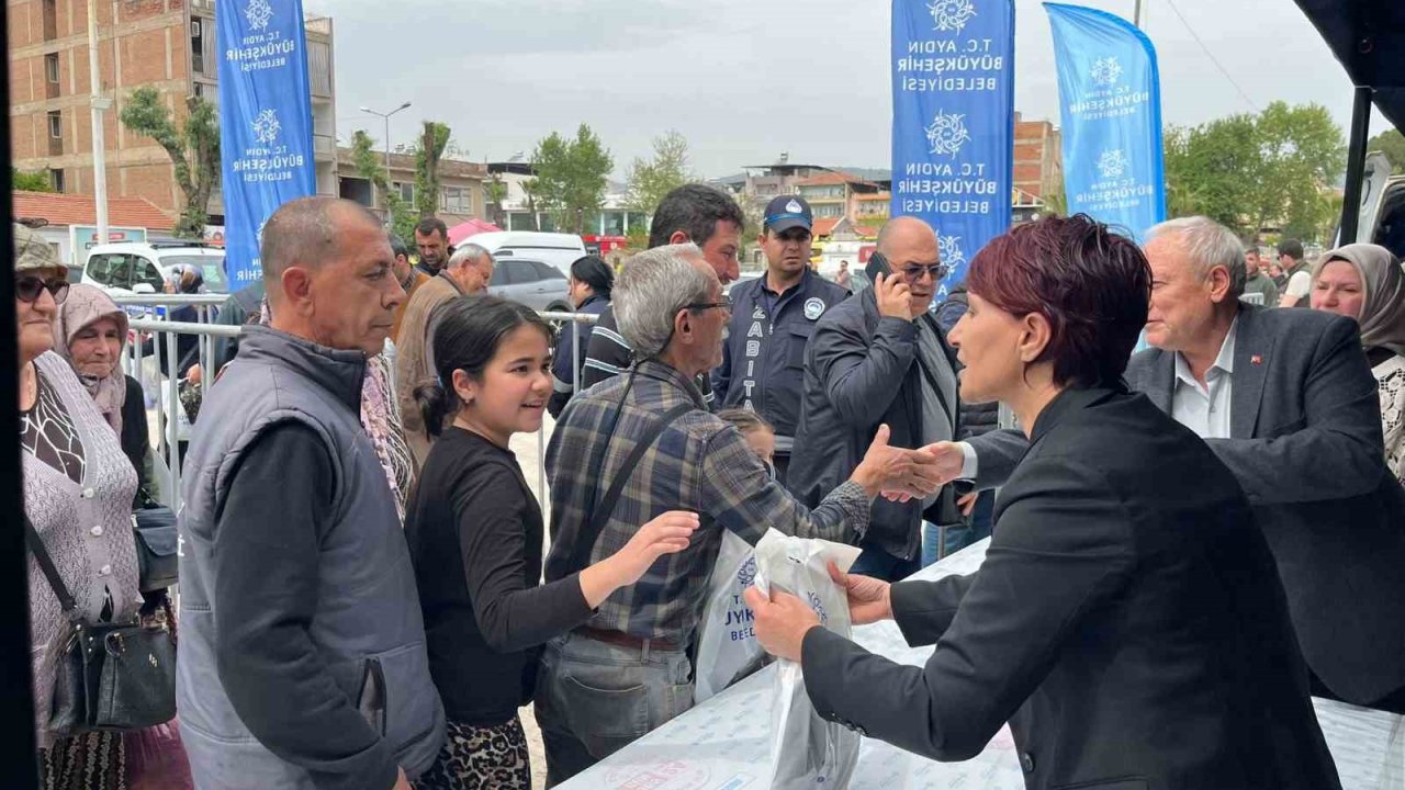 İncirliova’da vatandaşlara ücretsiz fide dağıtıldı