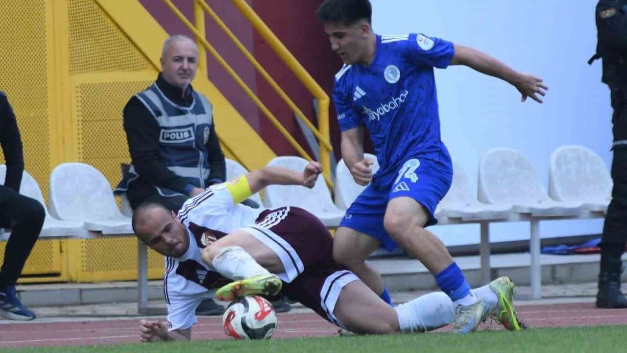 İnegölspor, Beyoğlu Yeni Çarşı ile berabere kaldı