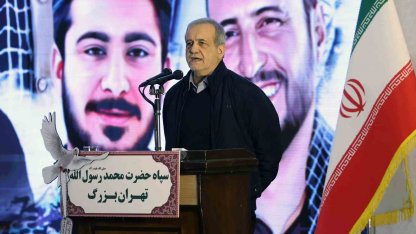 İran Cumhurbaşkanı Pezeşkiyan: "Deniz ablukasındaki kışkırtıcı ve yasadışı eylemler, ateşkes mutabakatının açık bir ihlali ve BM Şartı’na aykırıdır"