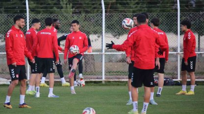 İsmet Taşdemir’in aklı play-off’ta