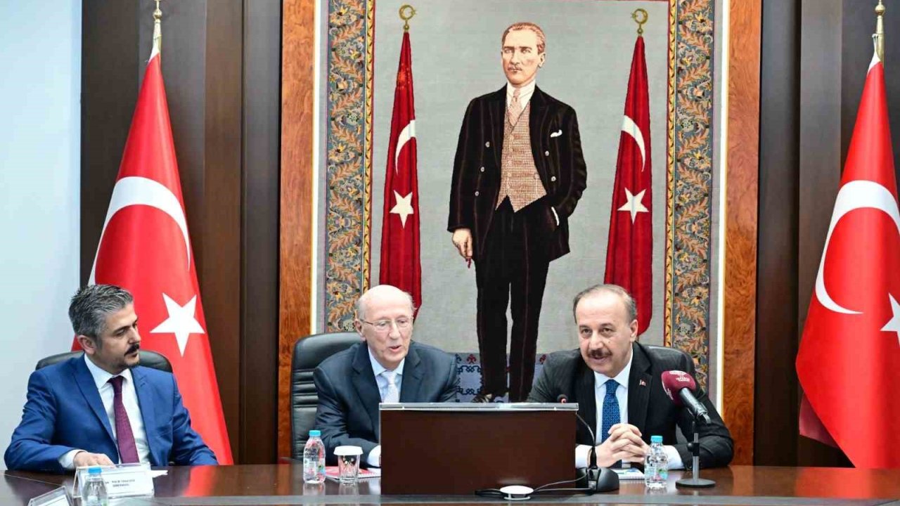 Isparta’da okul isimleriyle provokatif paylaşım yapan 10 kişi gözaltına alındı