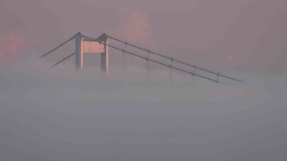 İstanbul Boğazı’nda yoğun sis: Fatih Sultan Mehmet Köprüsü gözden kayboldu