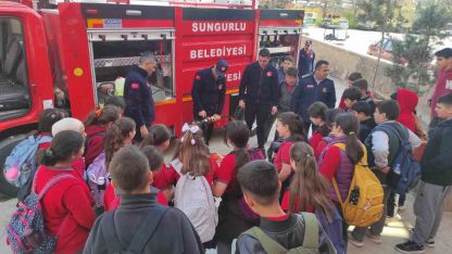 İtfaiye ekiplerinden öğrencilere eğitim