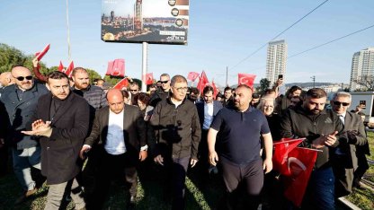 İzmir Büyükşehir Belediye Başkanı Tugay, Meslek Fabrikası binasının tahliyesine tepki gösterdi