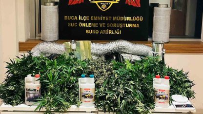 İzmir’de uyuşturucu operasyonu: Yabancı uyruklu 2 kişi yakalandı