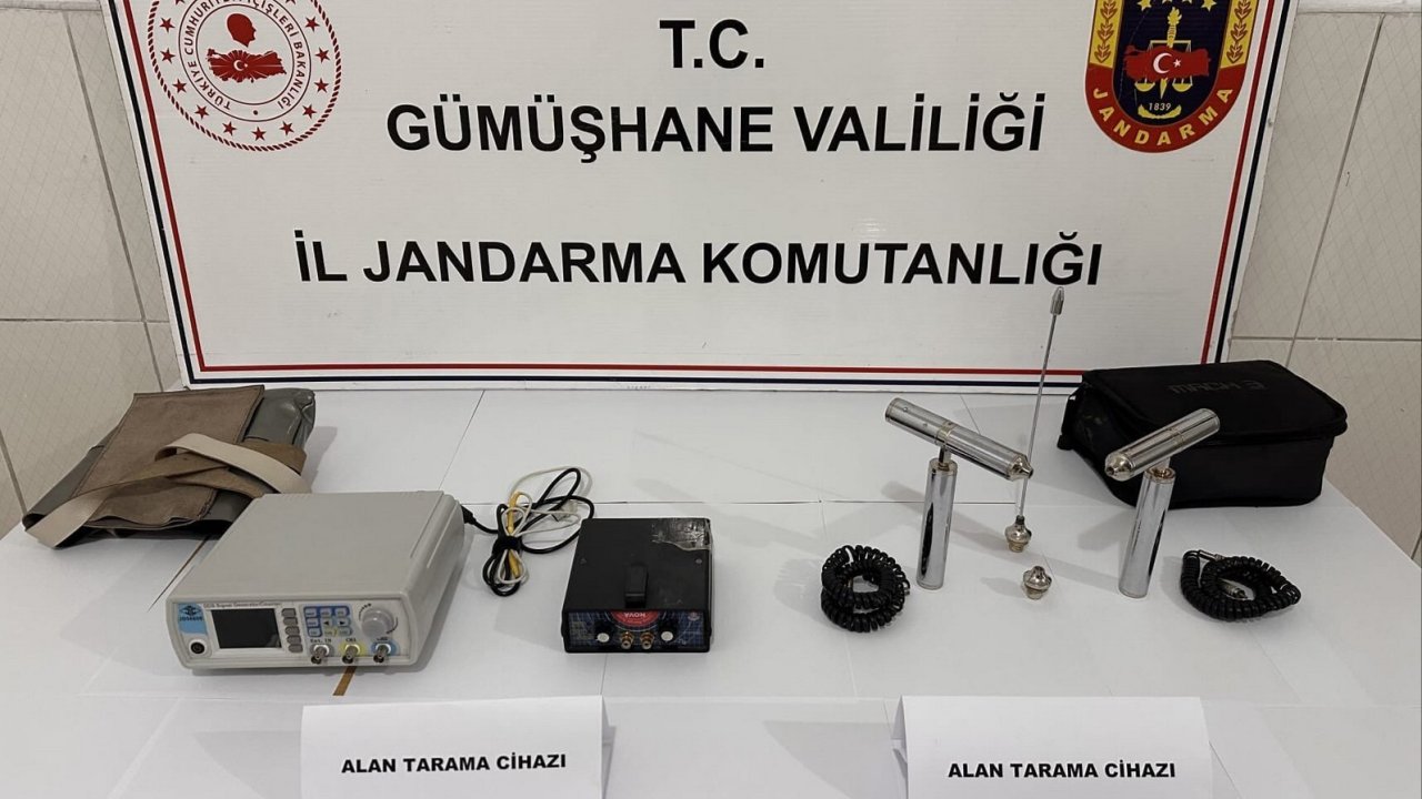 Kaçak kazıya suçüstü: 2 şüpheli yakalandı