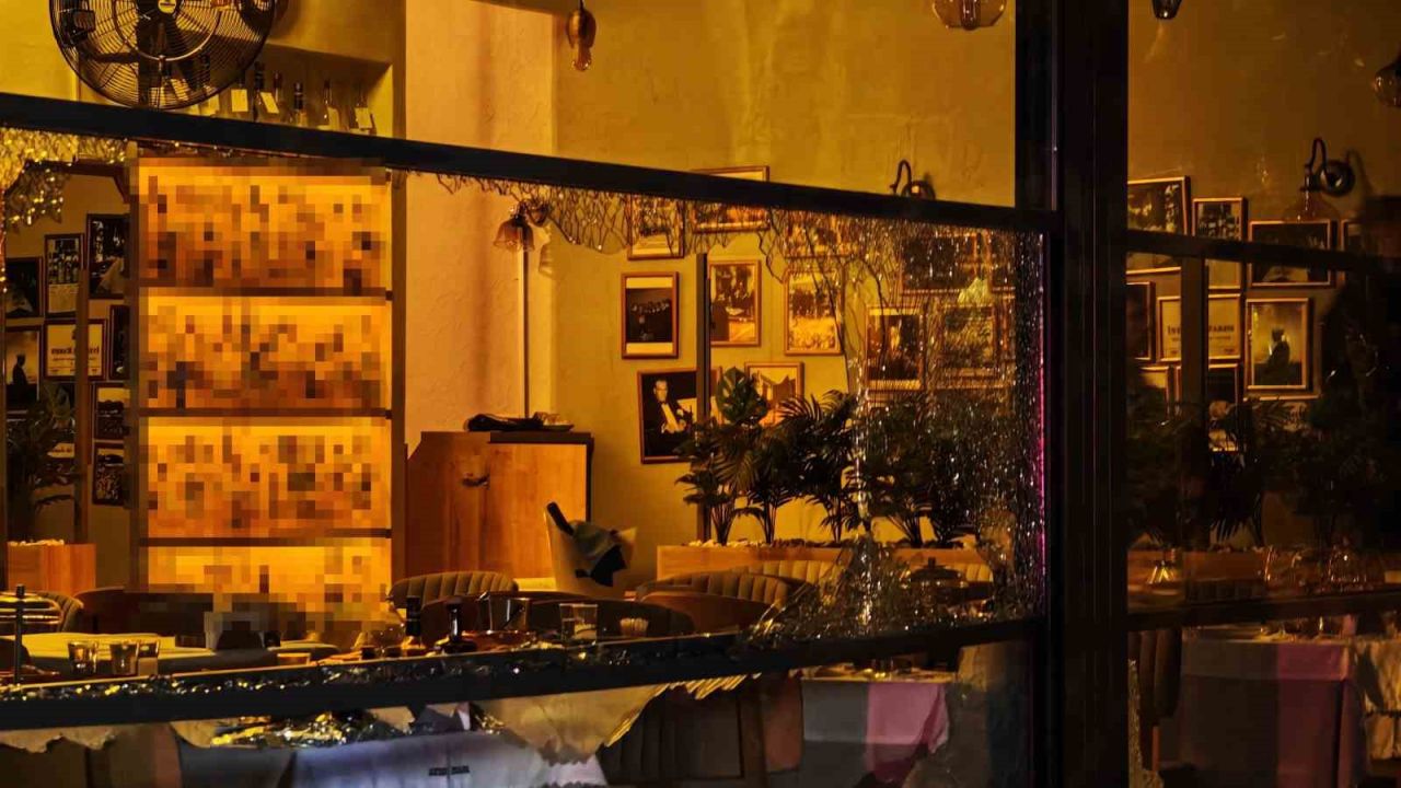 Kadıköy’de restorana silahlı saldırı: Tartışmanın ardından mekanı kurşunladı