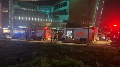 Kağıthane’de alışveriş merkezinde yangın paniği