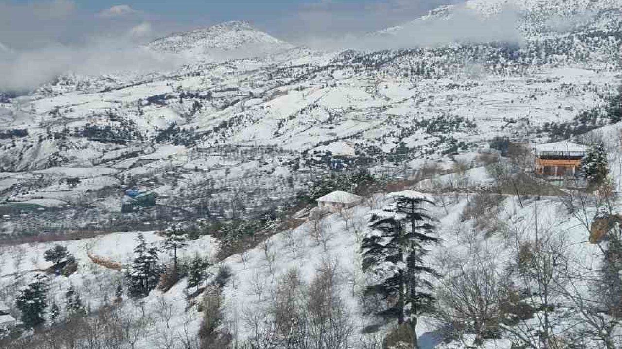 Kahramanmaraş’ın yüksek kesimlerinde kar etkili oldu