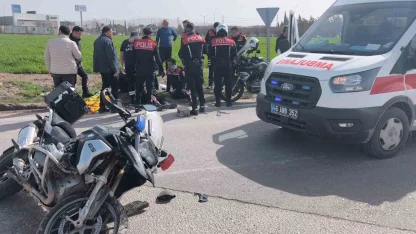 Kahramanmaraş’ta ehliyetsiz sürücü polislere çarptı: 2 polis yaralı