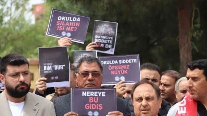 Kahramanmaraş’taki olayda vefat eden Turgutlulu öğretmen Ayla Kara ve öğrenciler için dua edildi