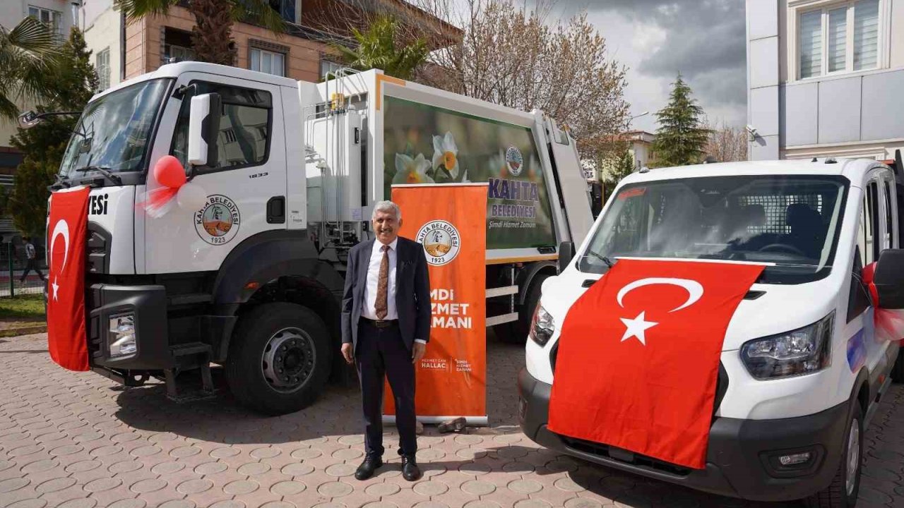 Kahta Belediyesi araç filosunu güçlendirmeye devam Ediyor