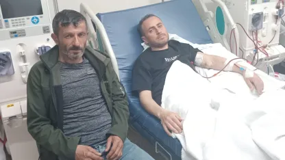 Kalp krizi sonrası nakil böbreği iflas etti: "Sağlığıma kavuşursam kana kana su içeceğim"