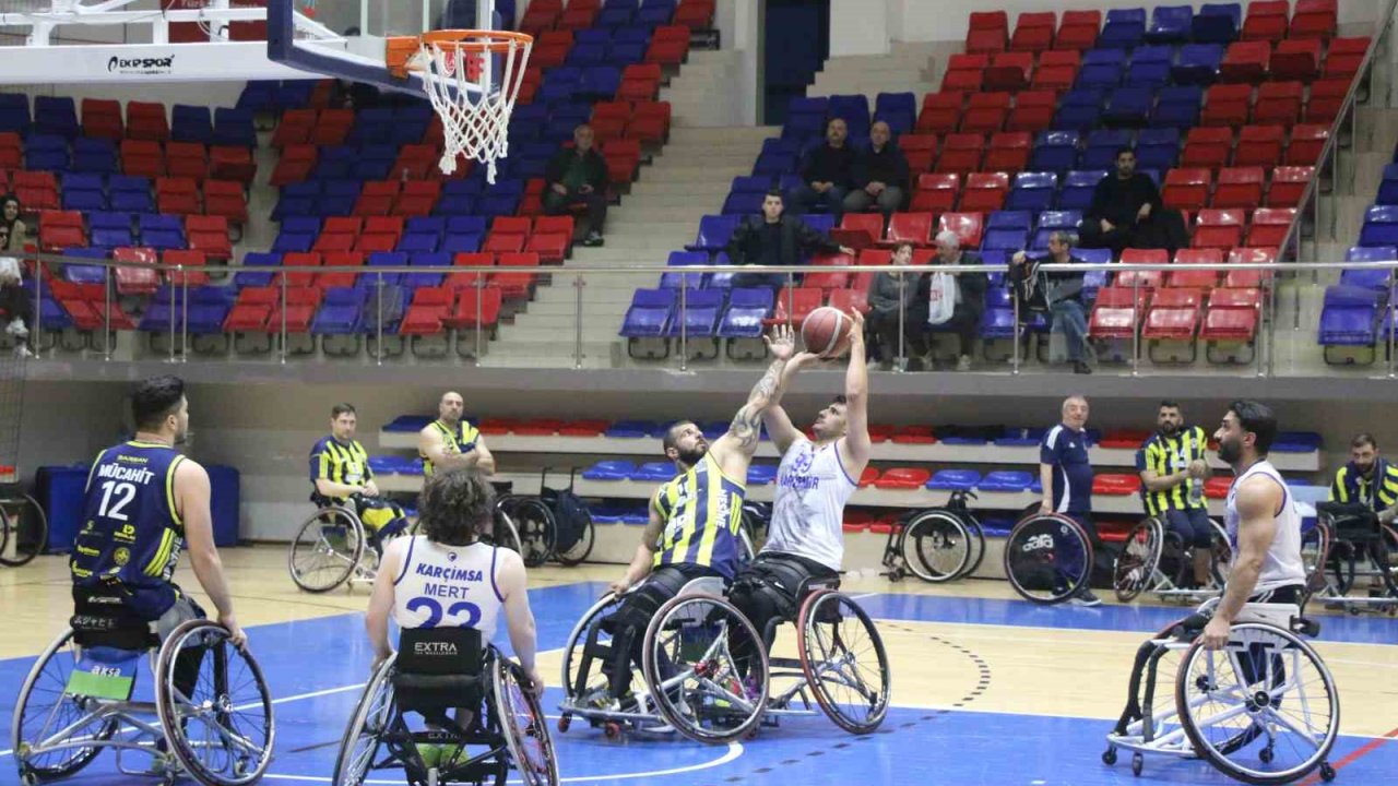 Karabük Demir Kartal, sahasında Fenerbahçe’ye mağlup oldu