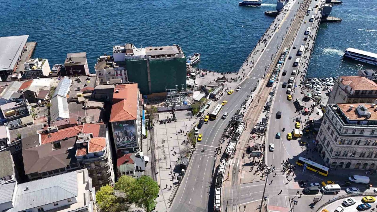Karaköy’de 68 yıl önce yıkılan cami ihya ediliyor