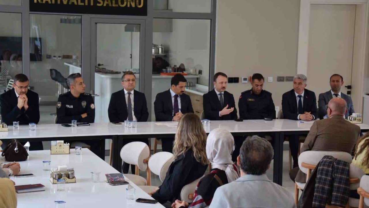 Karapınar’da eğitimde güvenlik ve rehberlik ele alındı