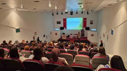 Kastamonu Üniversitesi’nde kanser farkındalığı eğitimi