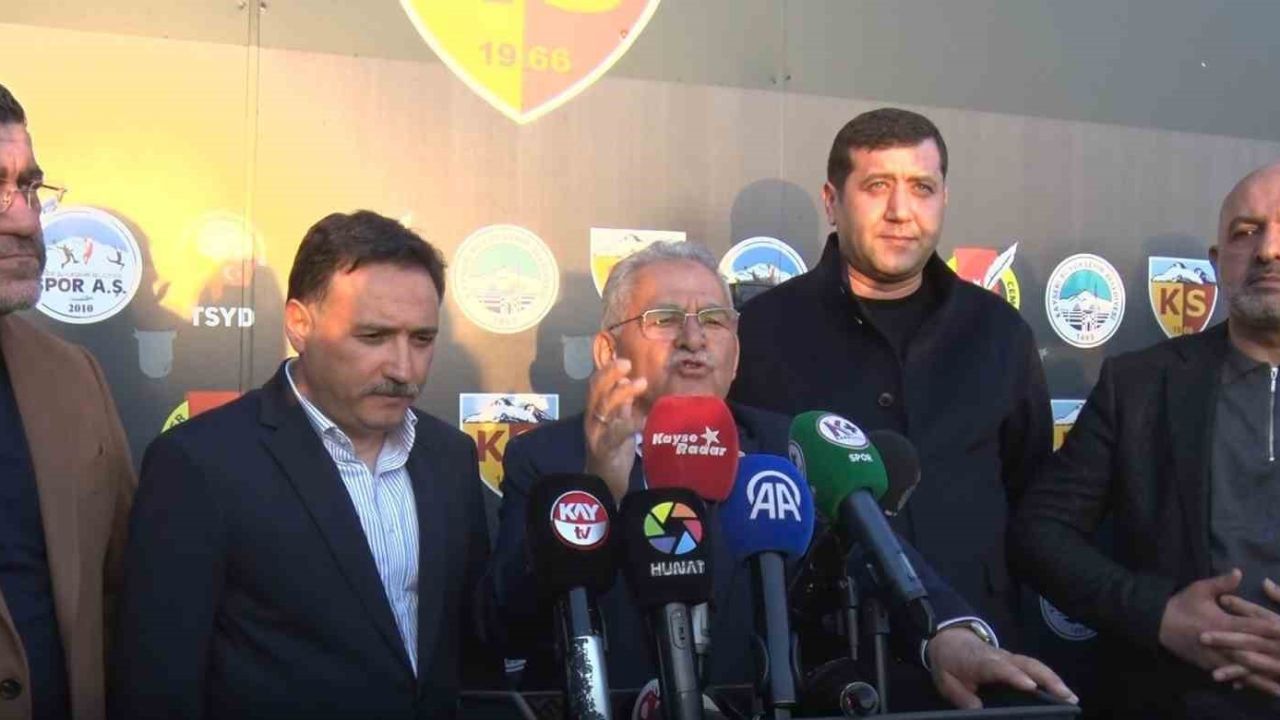 Kayseri protokolünde galibiyet sevinci