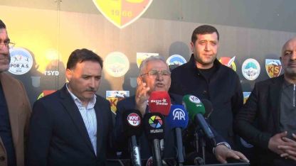 Kayseri protokolünde galibiyet sevinci