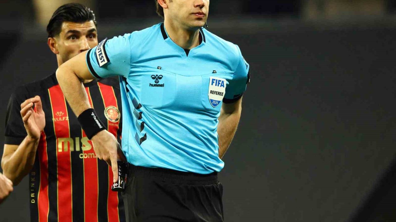 Kayserispor - Eyüpspor maçını Mehmet Türkmen yönetecek