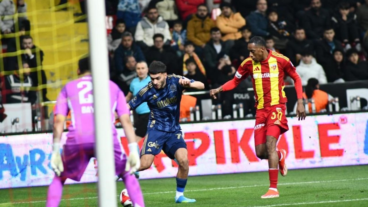 Kayserispor taraftarından Bilal’e tepki: "Elin uzamıyor, dilin durmuyor"