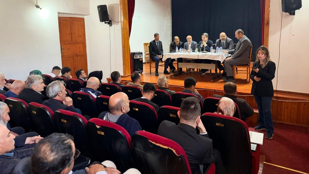 Kemaliye’de Muhtarlar Toplantısı gerçekleştirildi