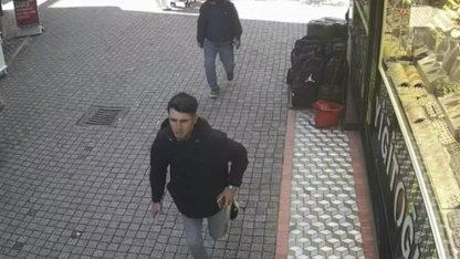 Kendisini polis olarak tanıtıp kuyumcuyu soyan zanlı tutuklandı