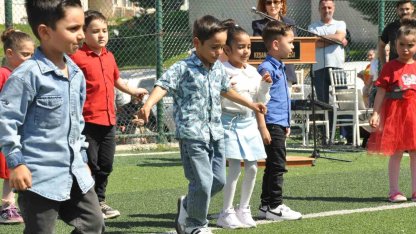 Keşan’da Romanlar Günü kutlamaları renkli görüntülere sahne oldu