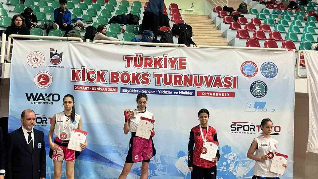 Kick Boks Türkiye Şampiyonası’nda Niğde’ye gurur veren başarı