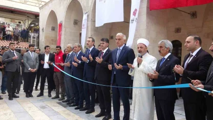 Kilis’te 6 Şubat depreminde hasar gören 3 vakıf eseri ibadete açıldı