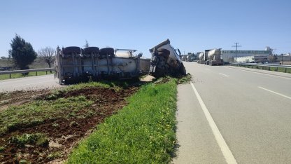 Kilis’te beton mikseri devrildi