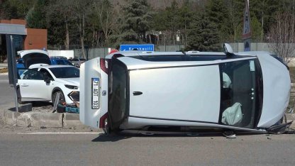 Kırıkkale’de iki otomobil çarpıştı: 1 yaralı