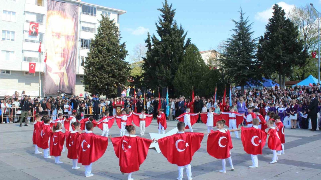 Kırklareli’nde 23 Nisan coşkuyla kutlandı