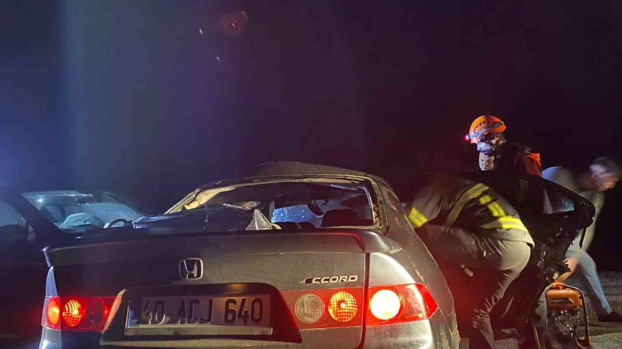 Kırşehir’de iki otomobil çarpıştı: 6 yaralı