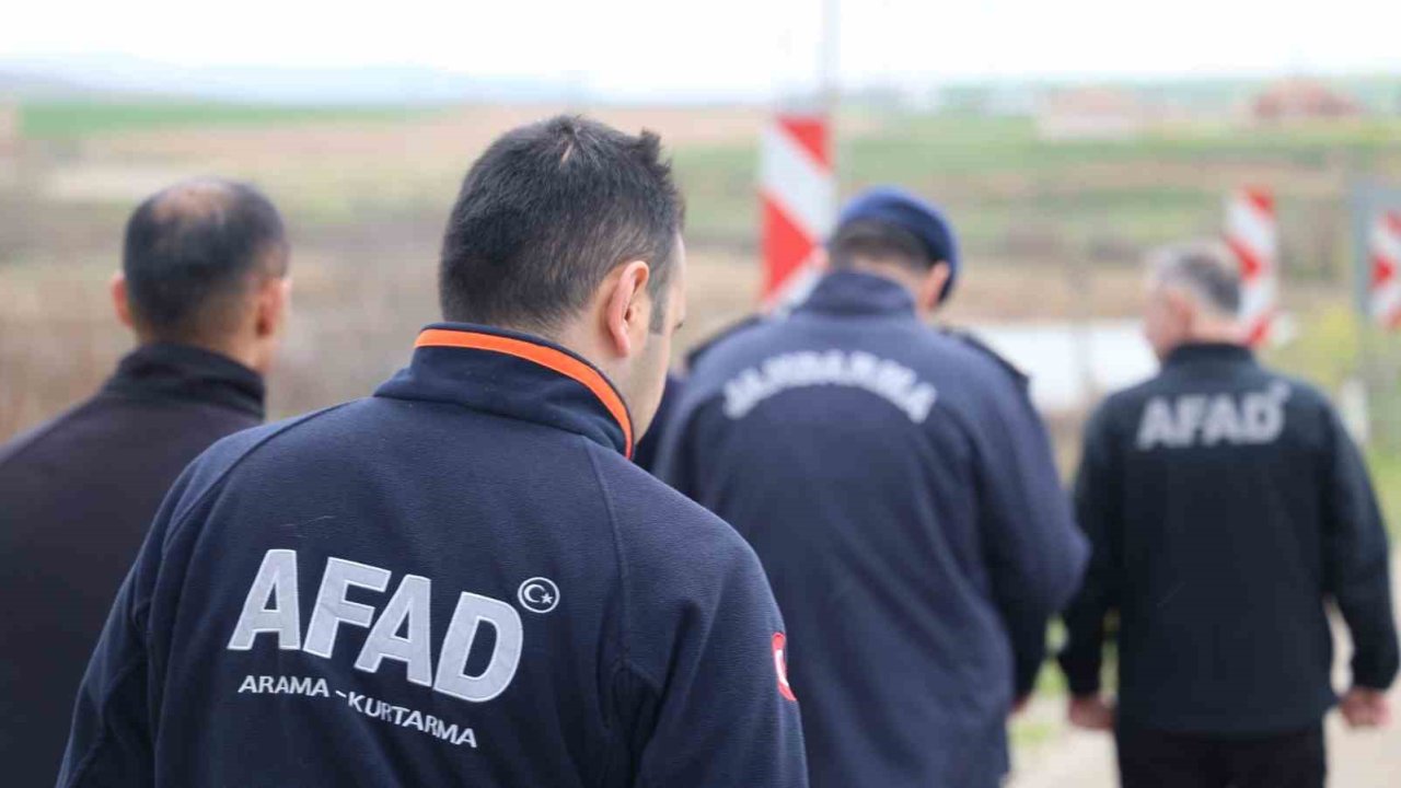 Kırşehir’de kayıp şahıs termal kameralı dronlar ile aranıyor